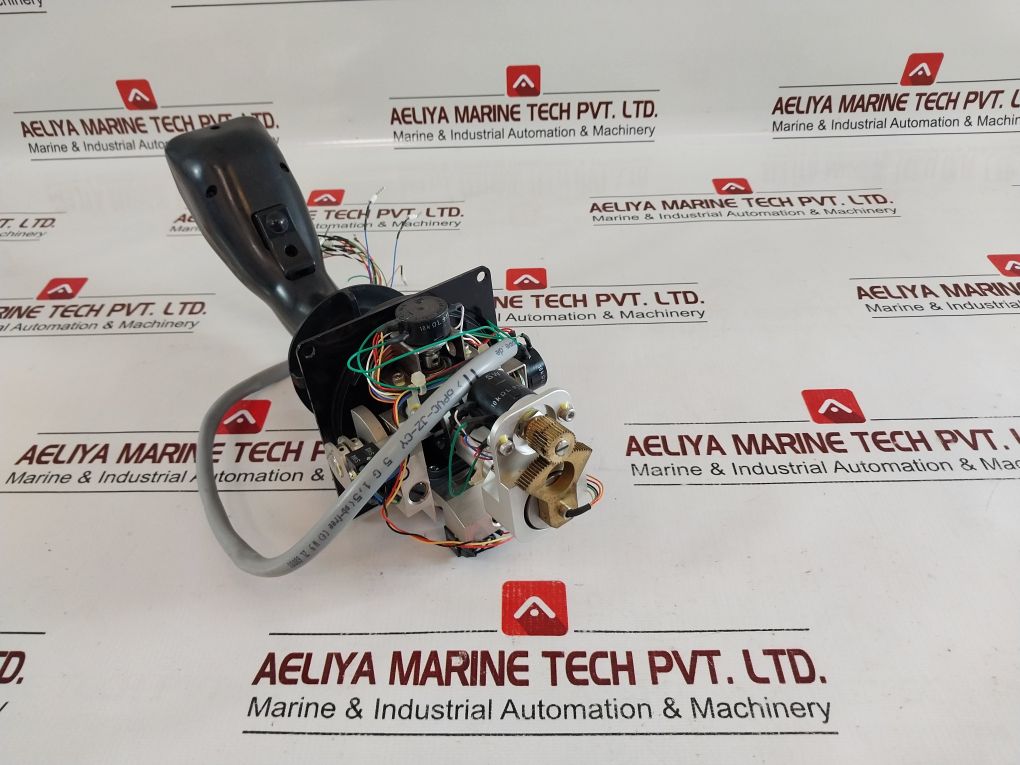 Sakae Sc90Jam-zz-36R3Gp-9443C Joystick 3 Axis Controller 2023536