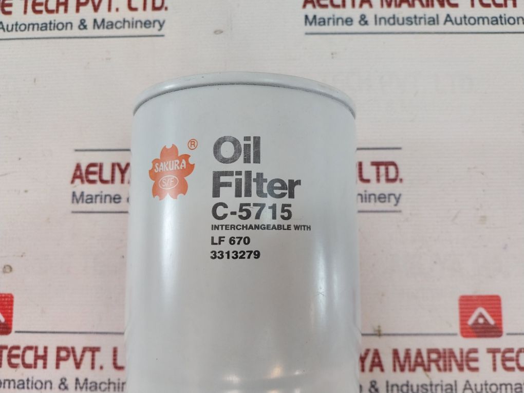 Sakura C-5715 Oil Filter Lf 670
