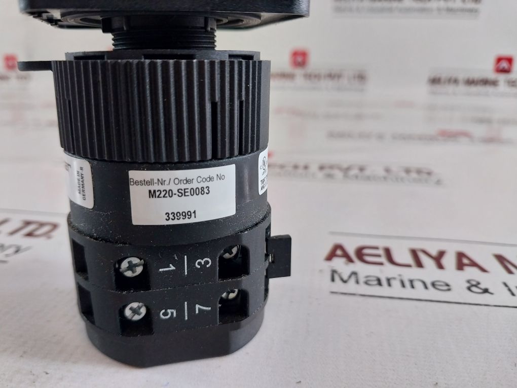 Salzer M220-61312 Rotary Cam Switch
