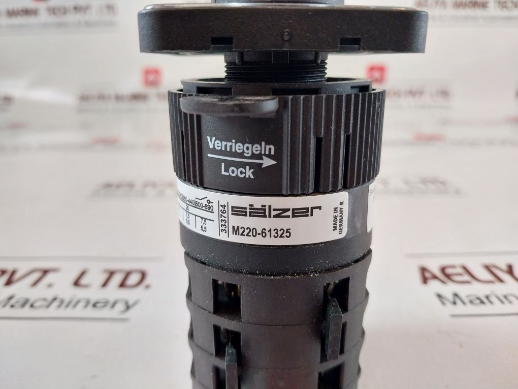Salzer M220-61325 Rotary/Cam Switch