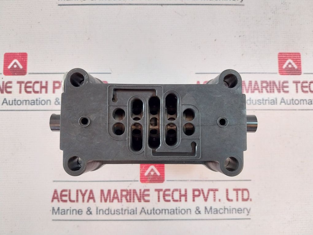 Sandpiper Ii 031-140-000 Air Valve Assembly