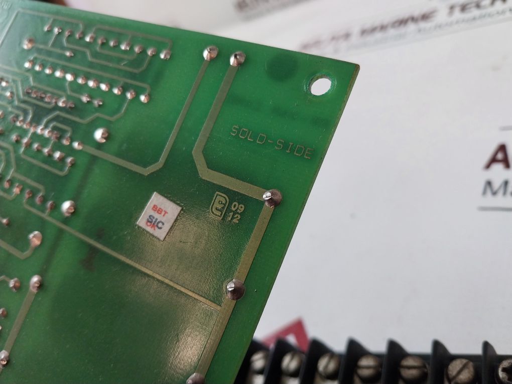 Sanelec Pcb-var/Pf Controller