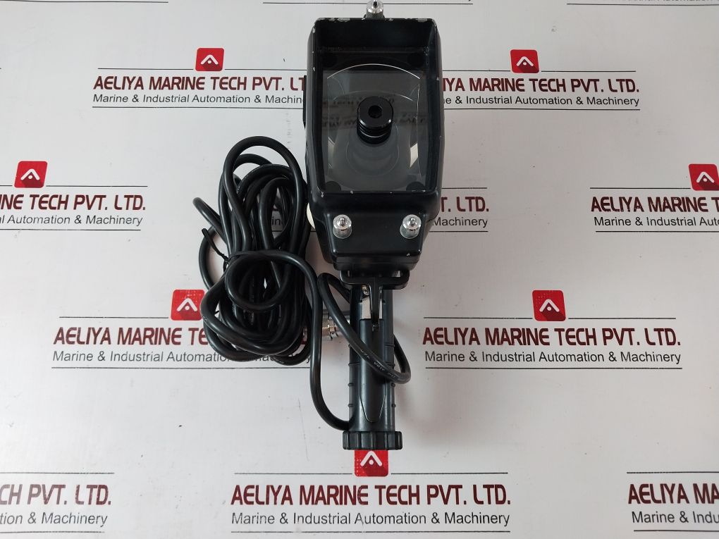 Sanshin Sps-10A With Bcn-24S Portable Daylight Signalling Lamp Set