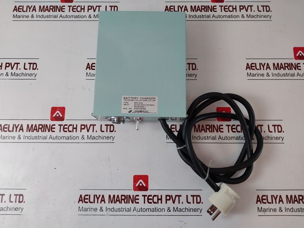 Sanshin Sps-10A With Bcn-24S Portable Daylight Signalling Lamp Set