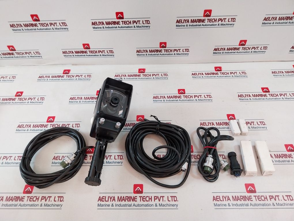 Sanshin Electric Sps-10A Container Box For Portable Type Daylight Signalling Lamp