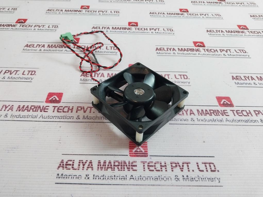 Sanyo Denki 109R0824H4021 Dc Petit Ace 25 Exhaust Fan 24Vdc