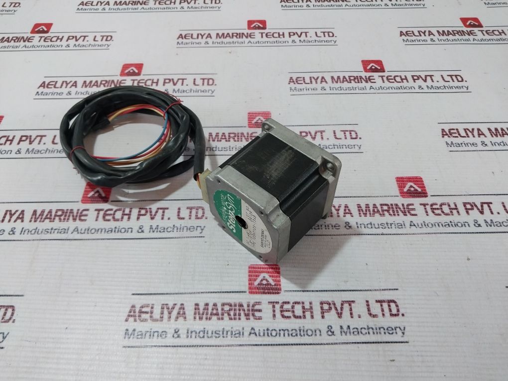 Sanyo Denki Step-syn 103H7123-1348 Stepping Motor
