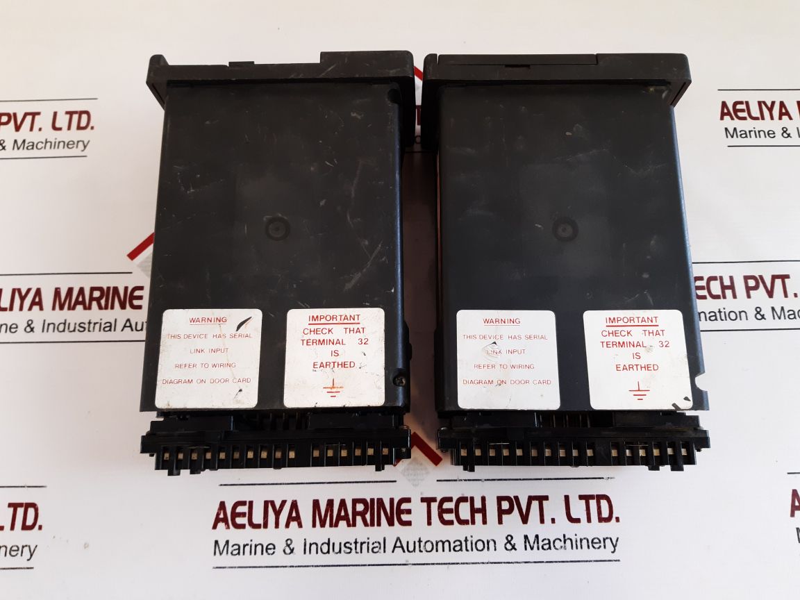 Satchwell Mmc 4701 Keyboard Controller Panel 24Vac~ 5060 Hz 8.5Va
