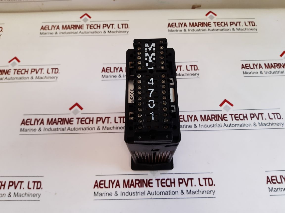 Satchwell Mmc 4701 Keyboard Controller Panel 24Vac~ 5060 Hz 8.5Va
