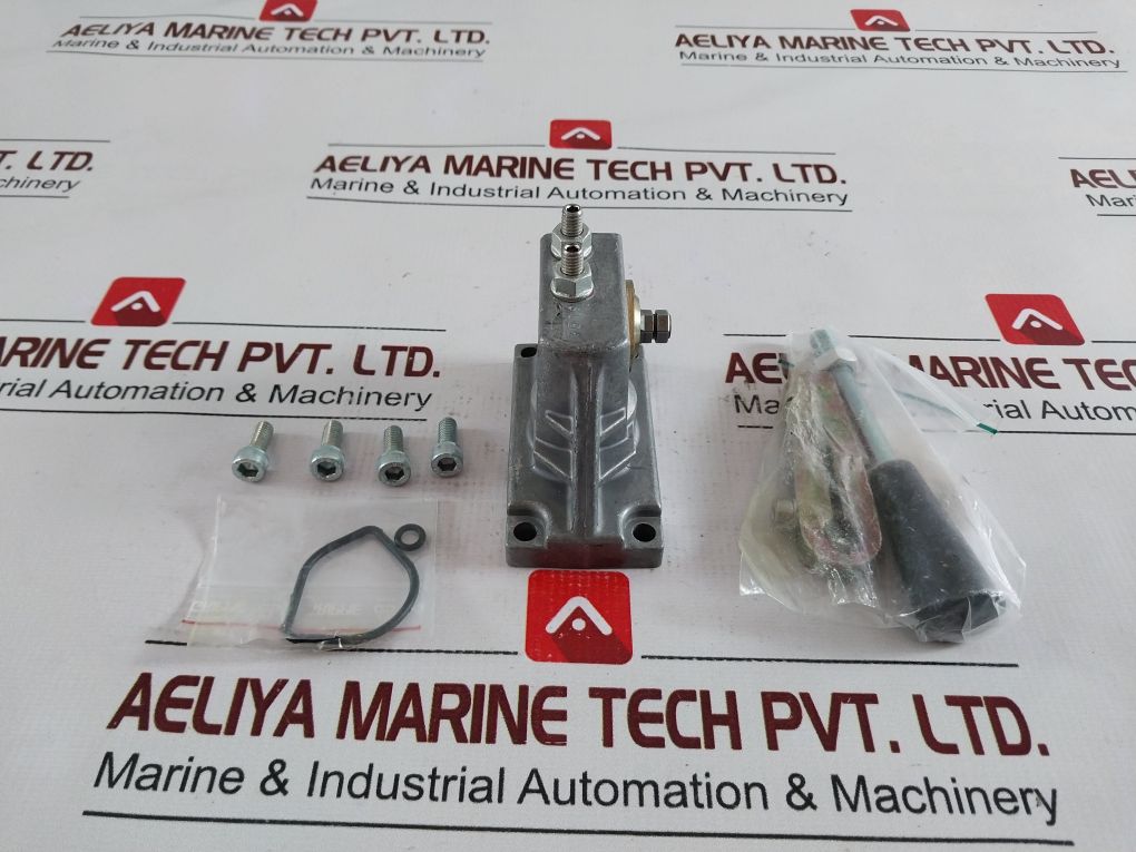 Sauer-danfoss 157B3171 Valve Lever Wuth Mechanical Handle Kit