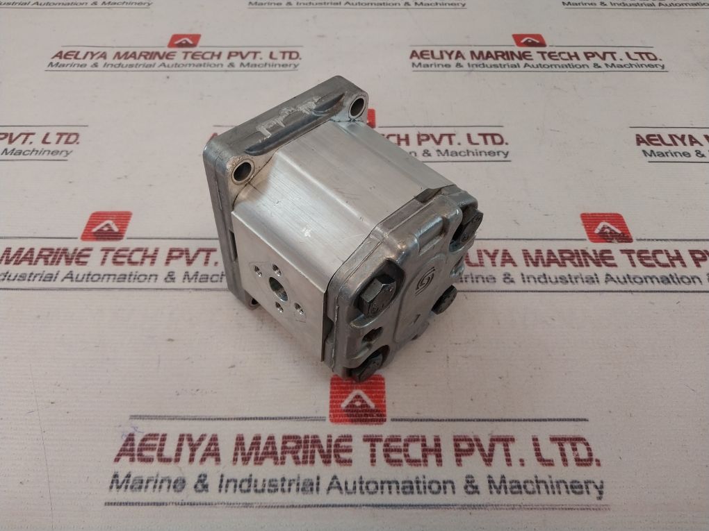 Sauer Danfoss Snp2/11 D Hydraulic Gear Pump