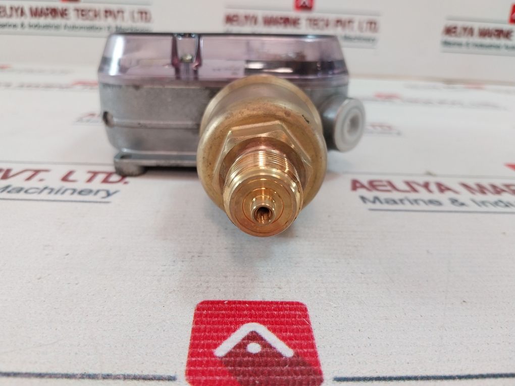Sauter Dfc17B59 F001 Pressure Switch