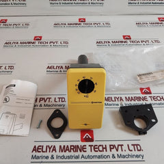 Sauter Hbc111F001 Duct-mounted Humidistat 250V