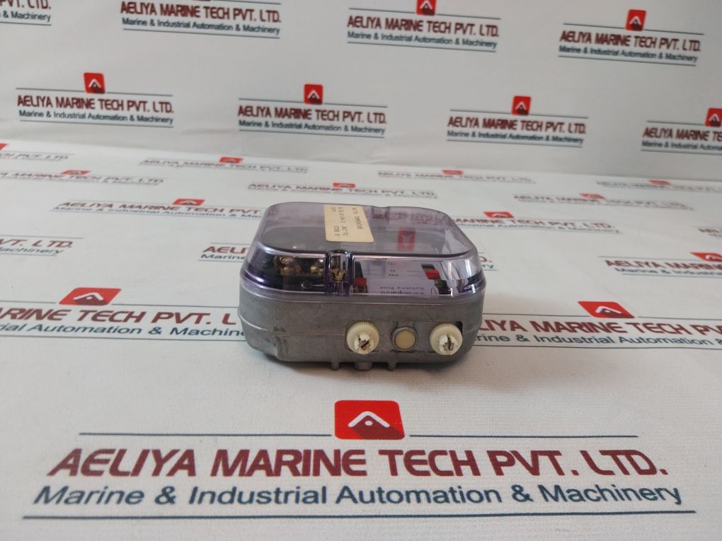 Sauter Tlc 7B 17 F001 Temperature Switch 0-40°C