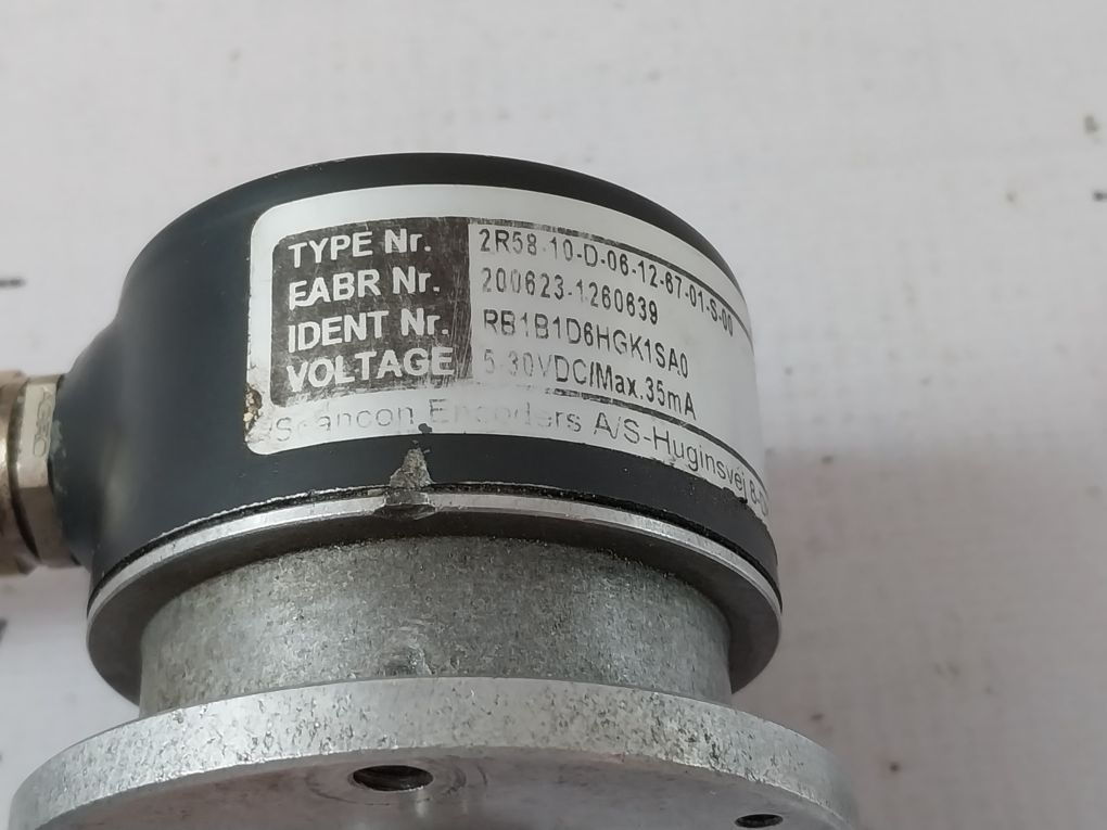 Scancon Encoders 2R58-10-d-06-12-67-01-s-00 Encoder
