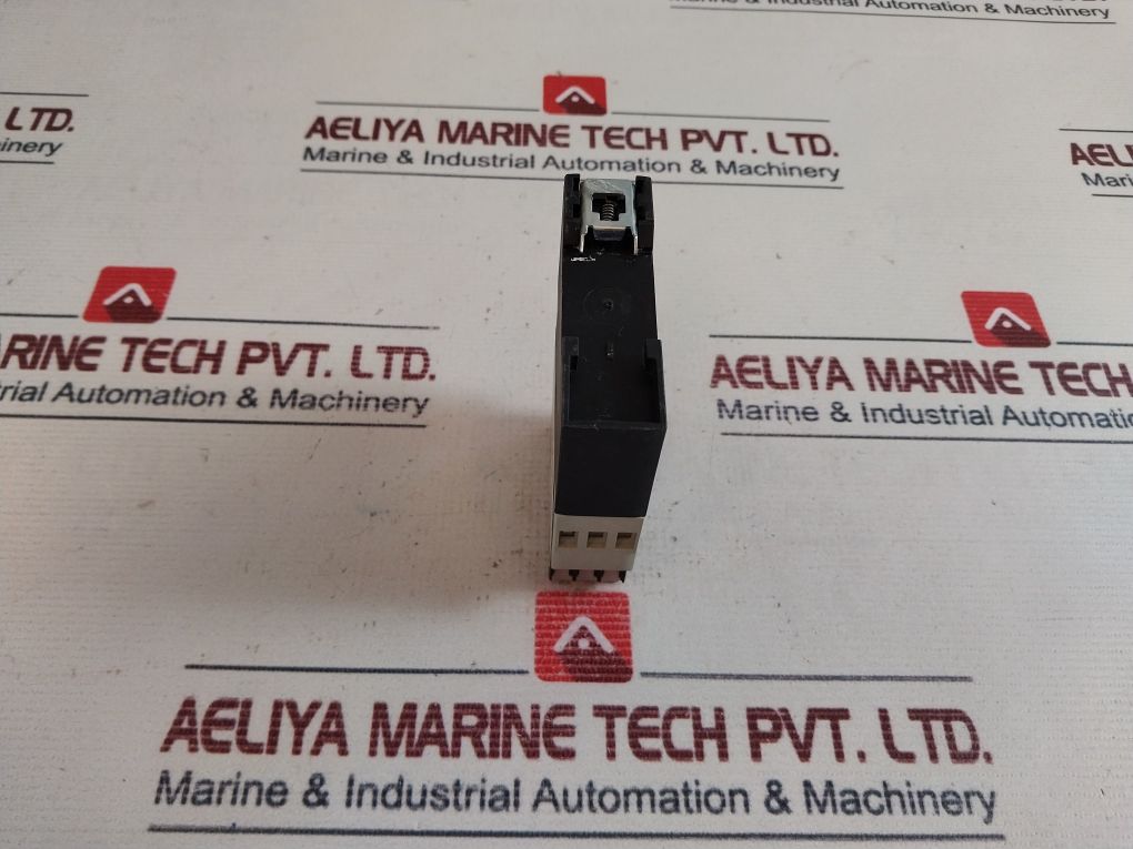 Schiele 2.430.103.02 Contact Time Relay Ac11 220V 1.5A