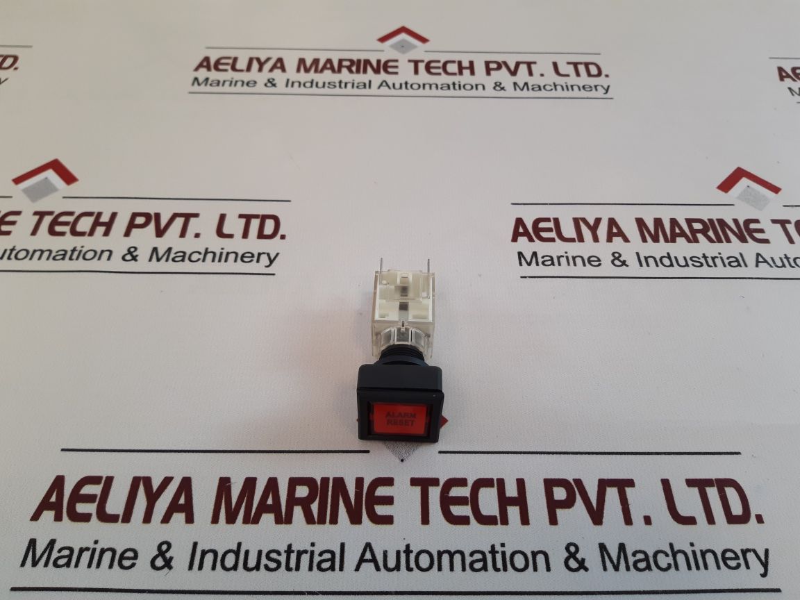 Schlegel Atl Red Push Button