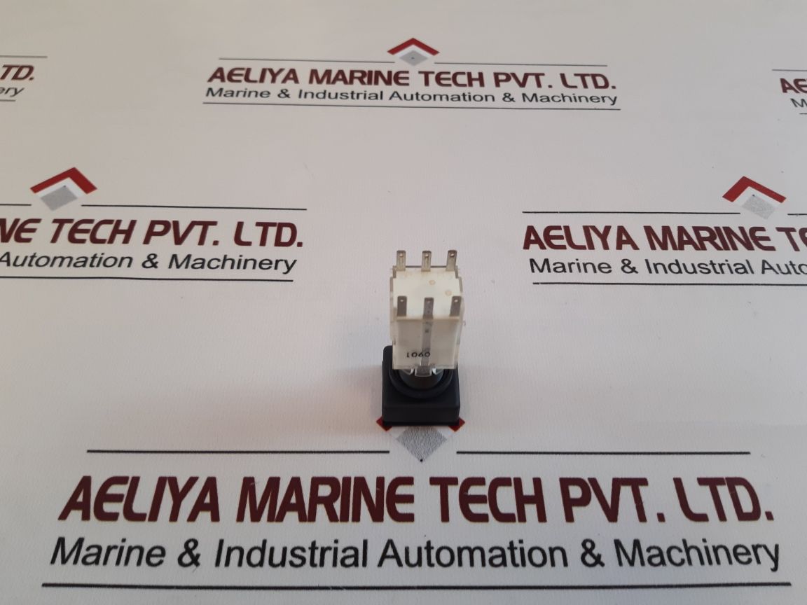 Schlegel Atl Red Push Button