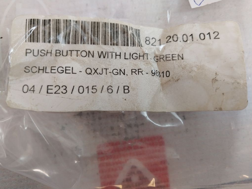 Schlegel Atl2 Contact Block With Light Green Push Button