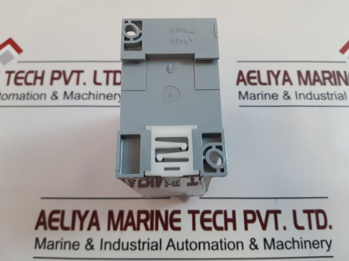 Schleicher Sxt12 (A) Voltage Measuring Relay
