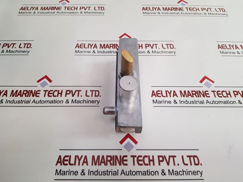 Schmersal Atv 59/4 Door Locking Devices