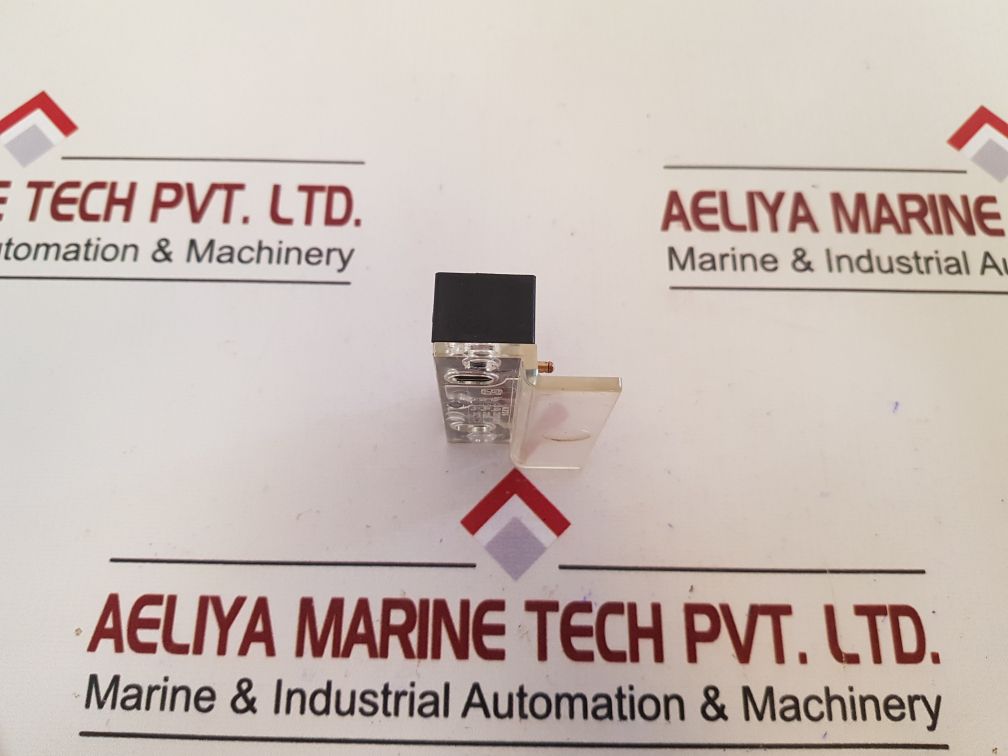 Set Of 2X Schmersal Az05 Door Look Contact