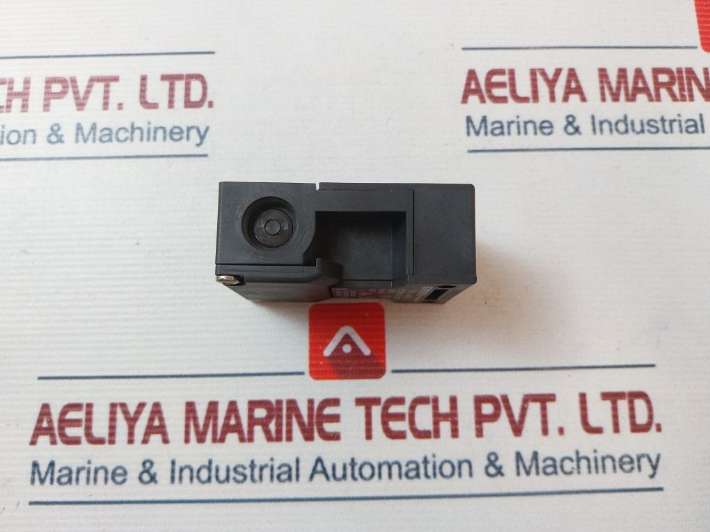 Schmersal Az 15 Zvk-m16 Safety Switch