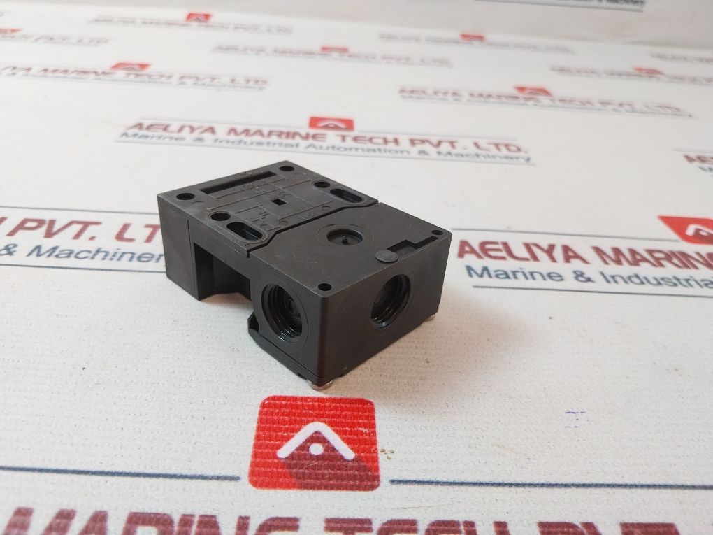 Schmersal Az 15 Zvk-m16 Safety Switch