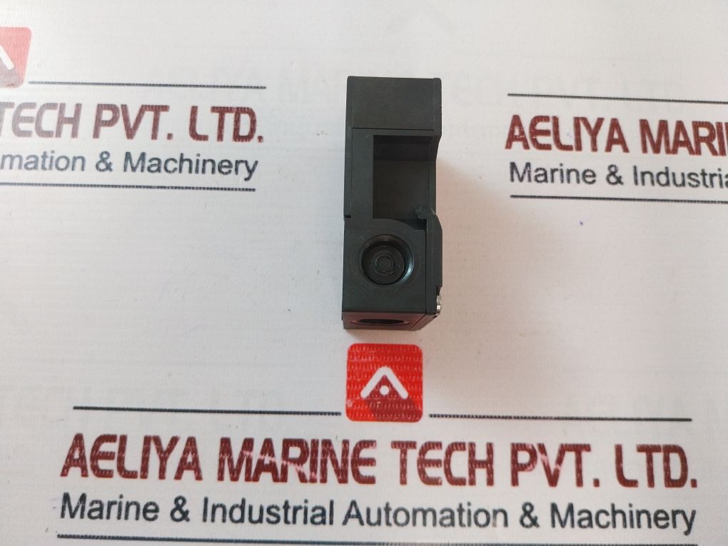 Schmersal Az 15 Zvk-m16 Safety Switch M2-100726-00034