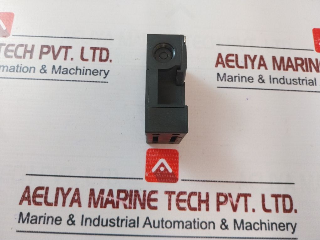 Schmersal Az 15 Zvk-m16 Safety Switch M2-100726-00034