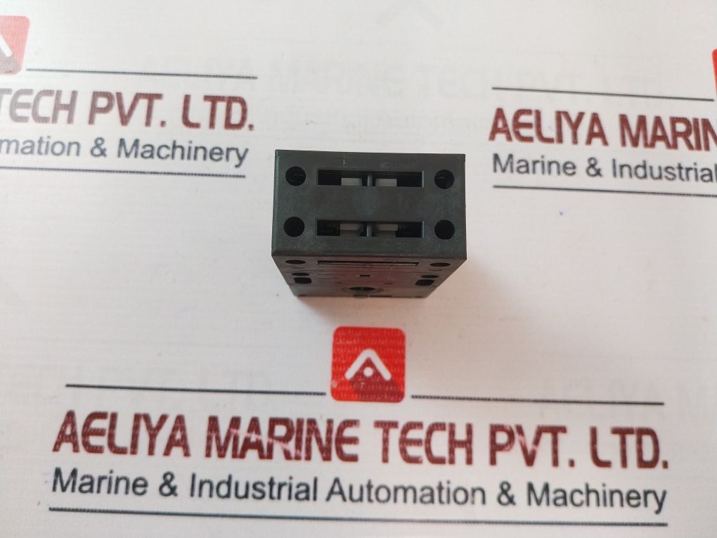 Schmersal Az 15 Zvk-m16 Safety Switch M2-100726-00034