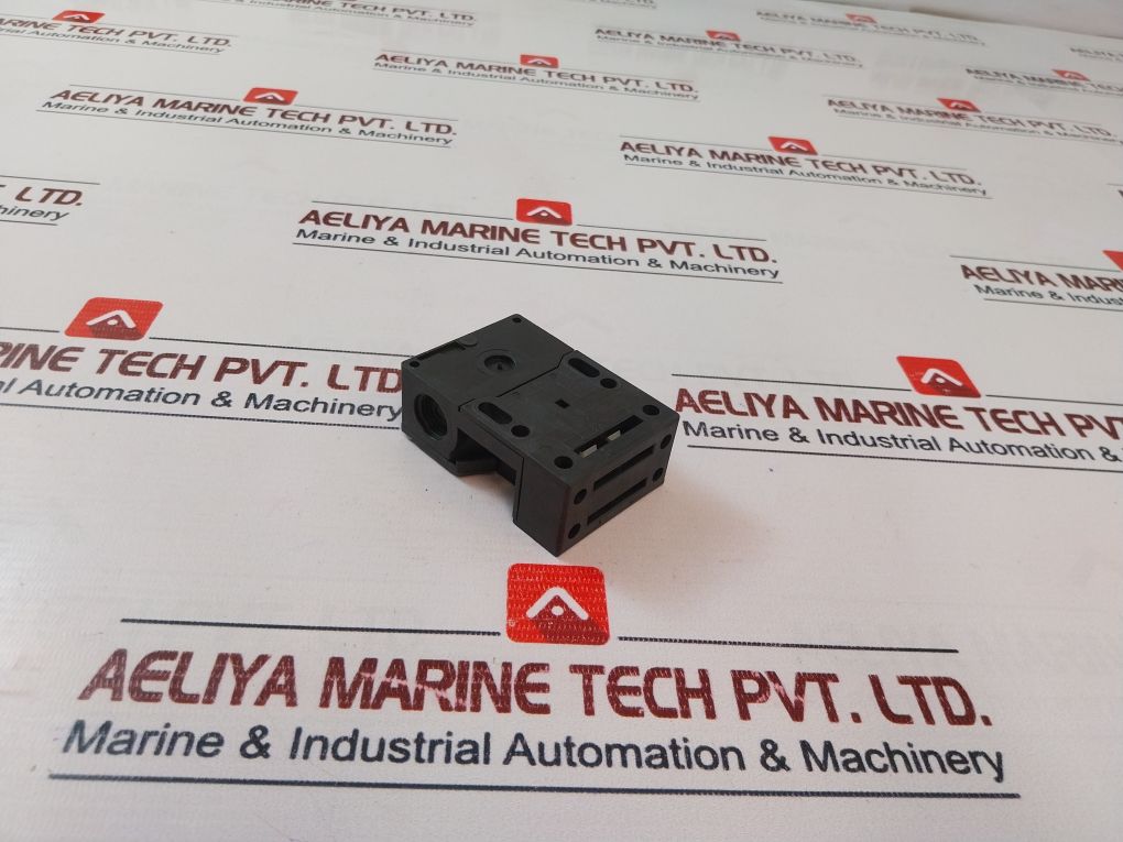 Schmersal Az 15 Zvk-m16 Safety Switch M2-100726-00034