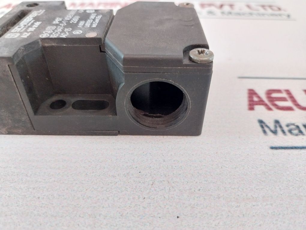 Schmersal Az 15 Zvk Safety Switch Ip67