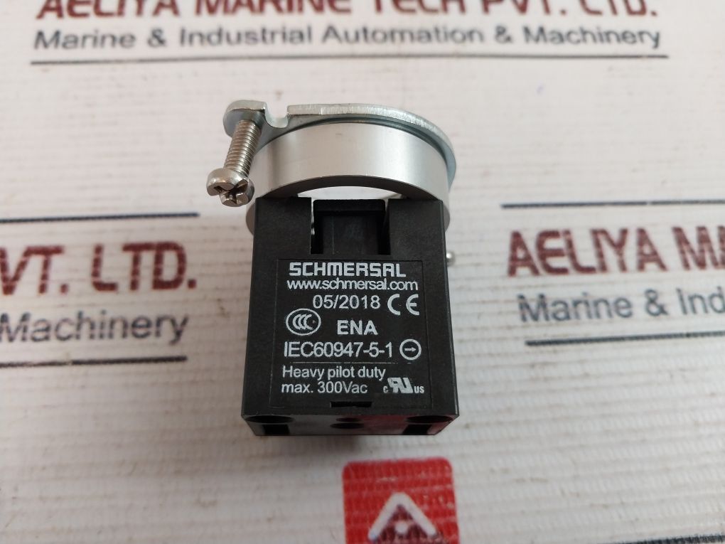 Schmersal Iec60947-5-1 Heavy Pilot Duty Pushbutton Switches 7417050-d