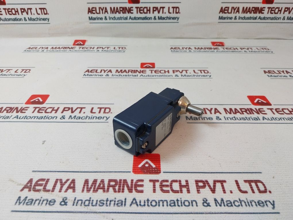 Schmersal Mv8H 330-11Y Limit Switch