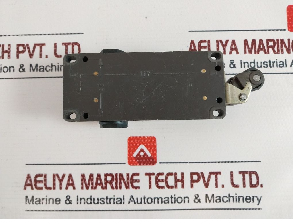 Schmersal Mvh 017-22Y Limit Switch 500V~600V