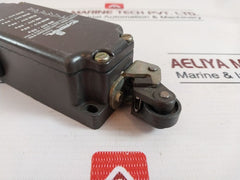 Schmersal Mvh 017-22Y Limit Switch 500V~600V
