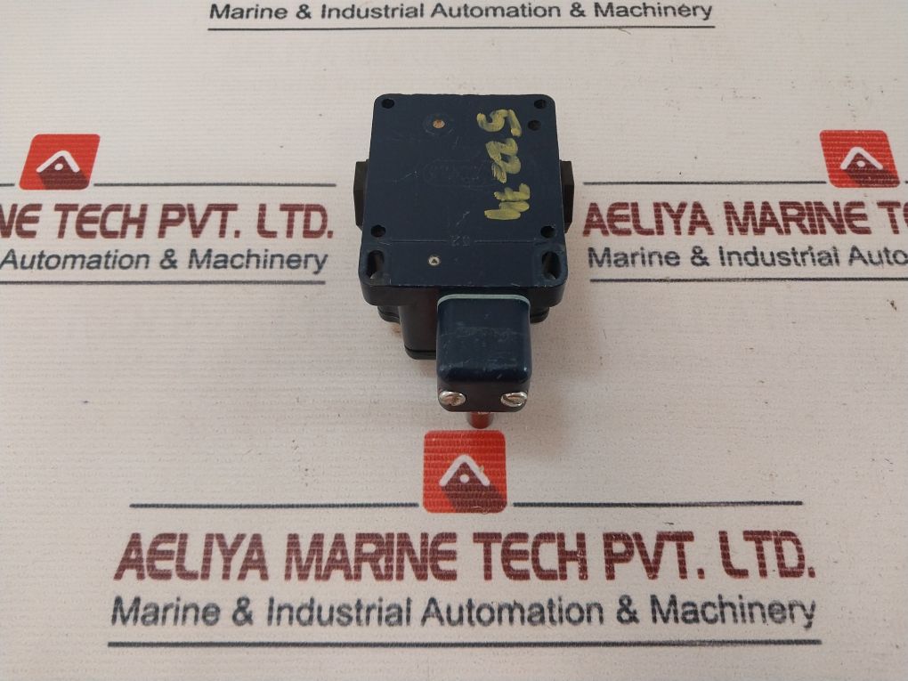 Schmersal Uvh 432Y-m20 Limit Switch 500V