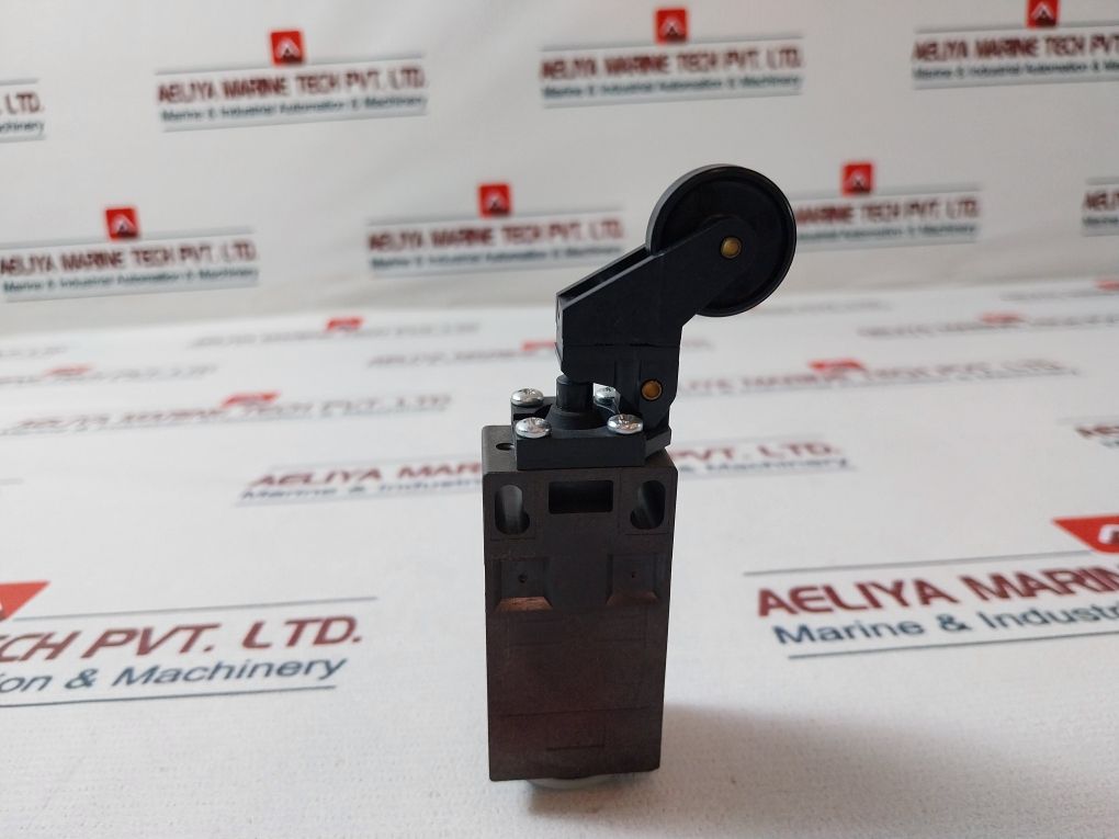 Schmersal Z4K 236-11Z-m20 Limit Switch Roller Lever Ip67