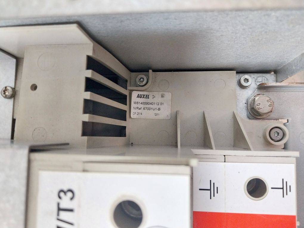 Schneider Atv71Hd55N4Z Variable Speed Drive 75°C