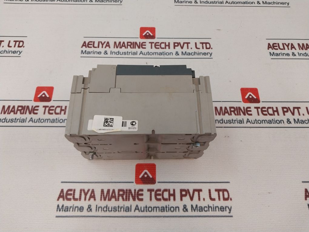 Schneider Cvs100N Circuit Breaker/Switch-disconnector