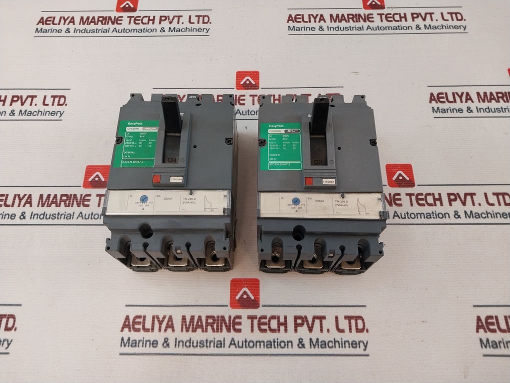 Schneider Cvs250N Circuit Breaker/Switch-disconnector
