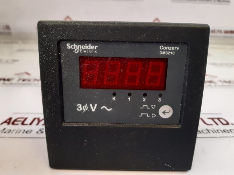 Schneider Dm3210 Three Phase Voltmeter Ver 02.01.00
