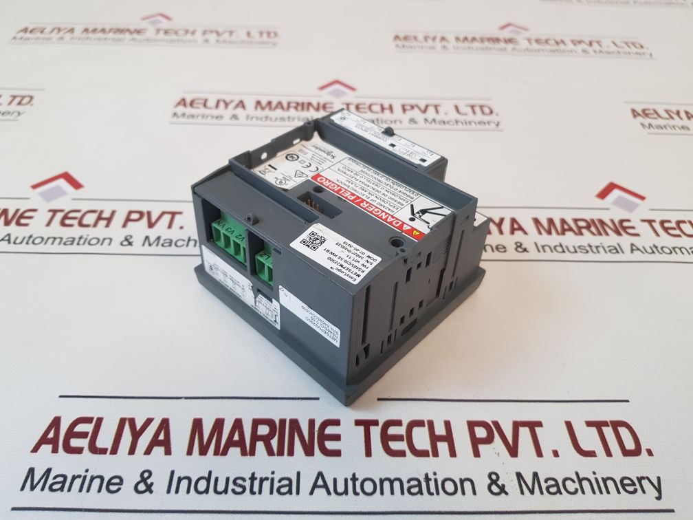 Schneider Easylogic Pm2200 Energy Meter
