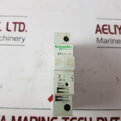 Lot Of 9X Schneider Electric15636 Fuse Holder 