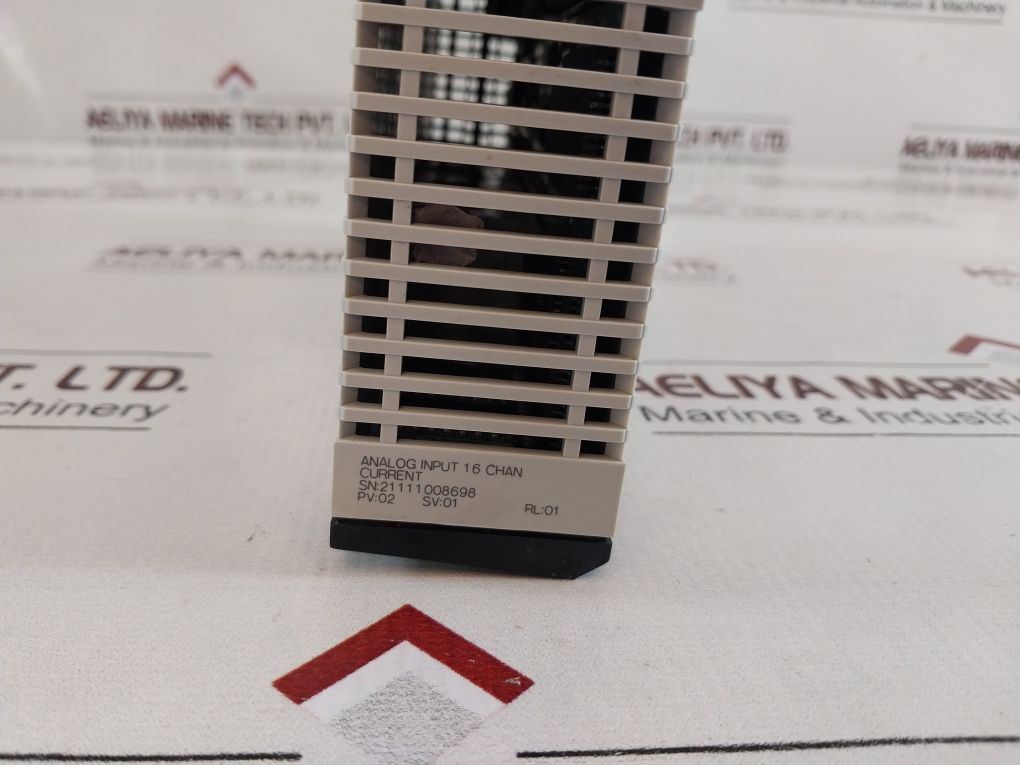 Schneider Electric 140Aci04000 Analog Input 16 Chan Current Module Pv:02 Sv:01