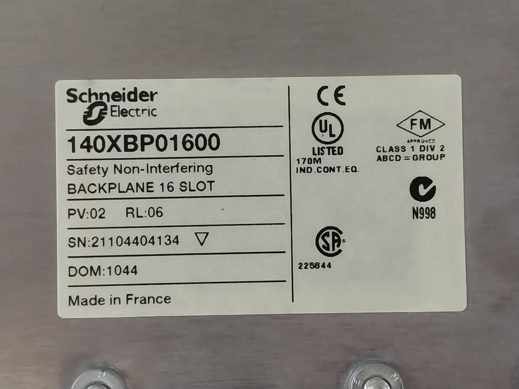 Schneider 140Cps12420,140Cra93200,140Ddi35300,140Aci04000,140Ddo35300,140Xbp01600 Module Rack