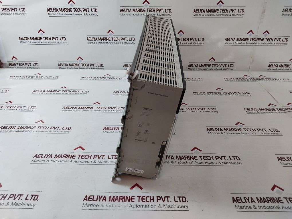 Schneider 140Cra93200,140Ddi35300,140Aci04000,140Ddo35300,140Cps12420,140Xbp01600