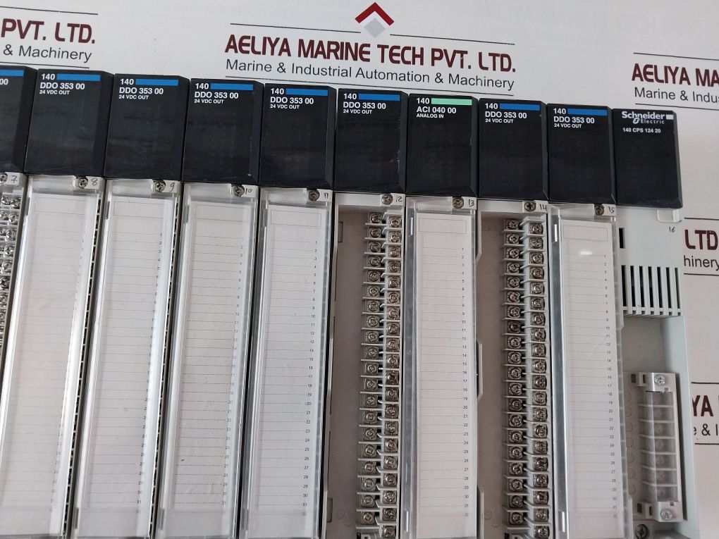 Schneider 140Cra93200,140Ddi35300,140Aci04000,140Ddo35300,140Cps12420,140Xbp01600