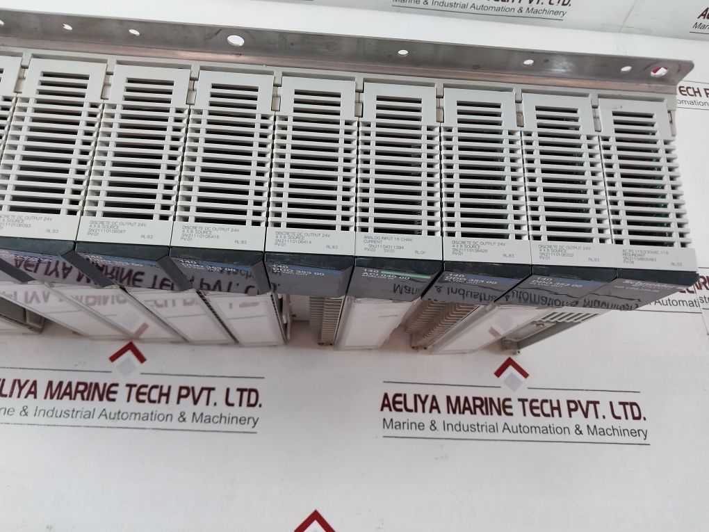 Schneider 140Cra93200,140Ddi35300,140Aci04000,140Ddo35300,140Cps12420,140Xbp01600